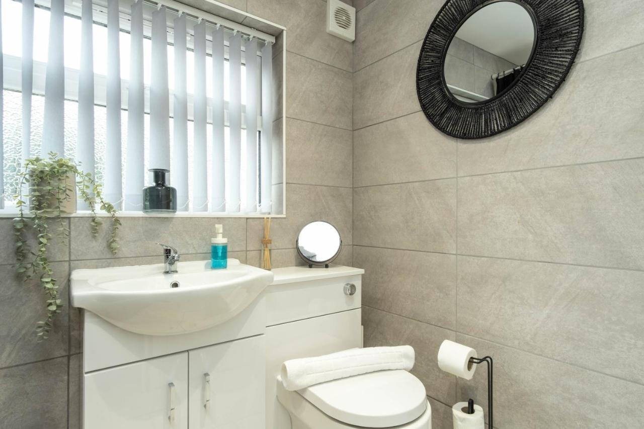 Eden House Villa Coventry Bagian luar foto